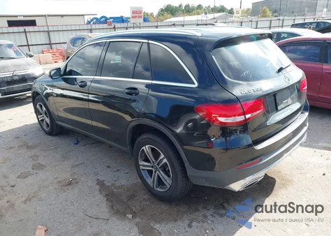 2018 Mercedes-Benz Glc 300 z USA, uszkodzony, nr VIN WDC0G4JB1JV042372